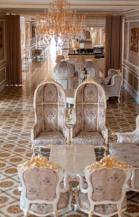 Hotel Grand Aristocrate Dubovtsy Экстерьер фото